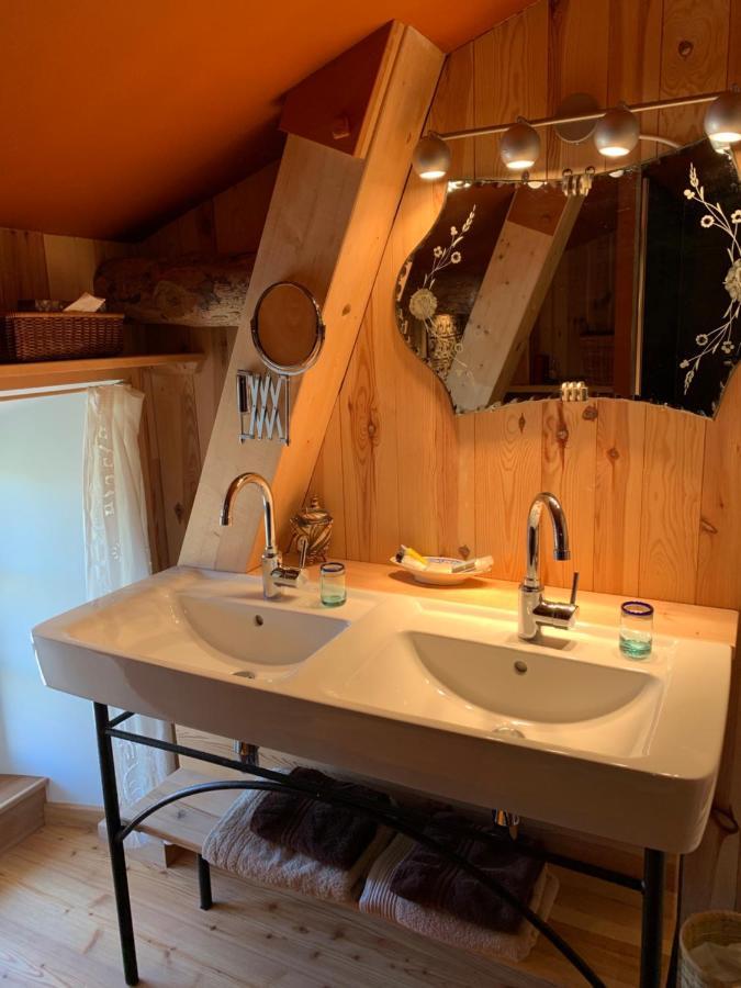 Le Potala Bed & Breakfast Le Bouchet-Saint-Nicolas Eksteriør bilde